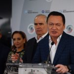 Osorio Chong deja coordinación del PRI en el Senado